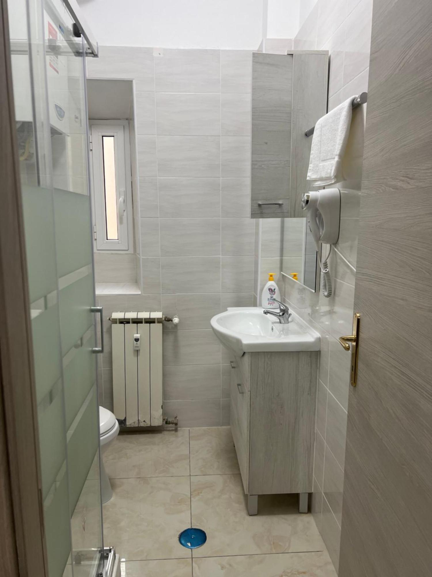 Bed and Breakfast Turati Termini Рим Экстерьер фото